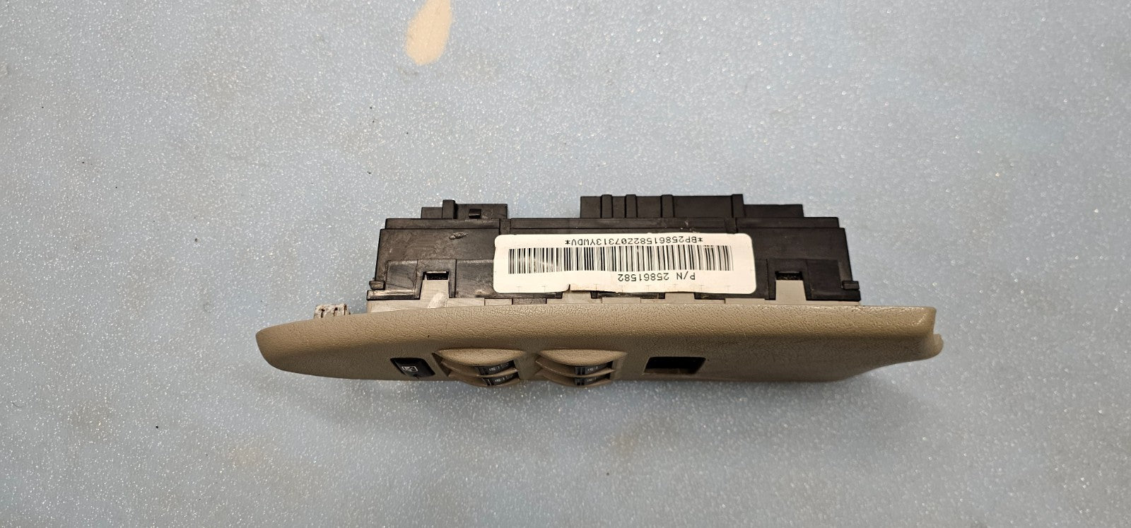 🔥06-09 TRAILBLAZER Front LEFT Master Driver Window Door Switch Assembly Tan