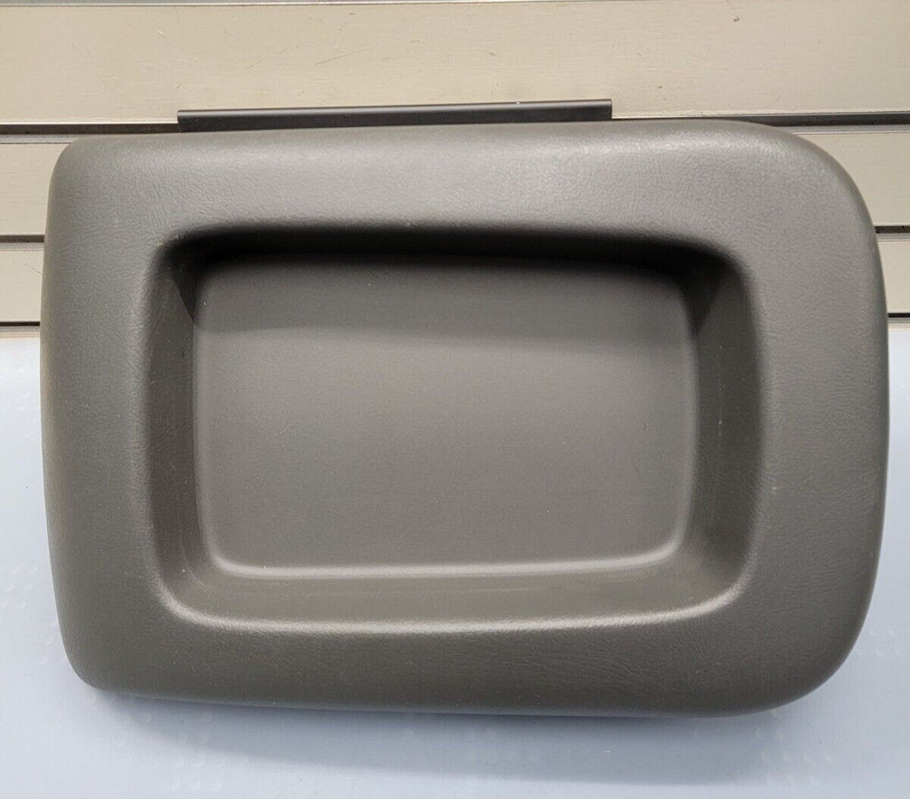 03-06 Chevy SILVERADO SIERRA Center Console Armrest Lid Storage Cover L8 dk grey