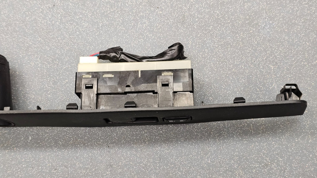 07-10 Nissan Sentra Window Control Door Lock Switch Front Right Passenger Black