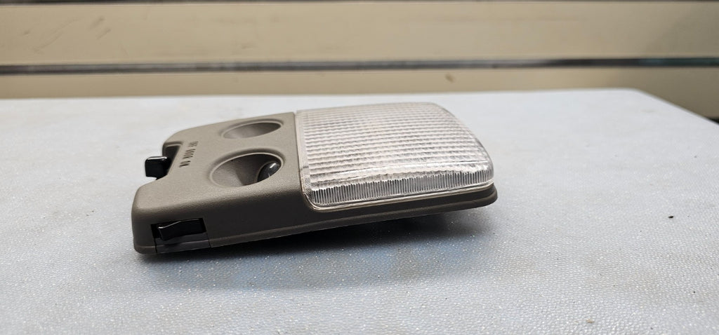 92-96 Escort Rear Overhead Console Center Dome Roof Light Lamp Assembly DK GRAY