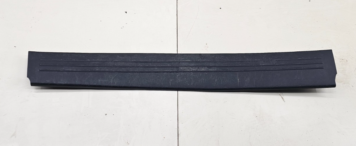 🔥11-20 Grand Caravan Town Country Left Driver Rear Sill Scuff Trim Cover BLACK