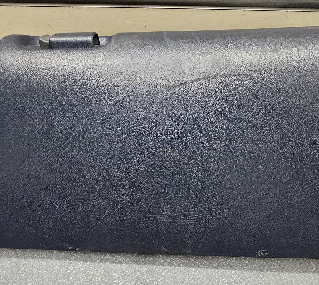 95-99 CHEVY GMC TRUCK SILVERADOC/K Glove Box Storage Compartment Assembly BLUEG2