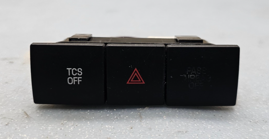 🔥06-09 FUSION MERCURY MILAN CENTER DASH HAZARD BUTTON SWITCH PASS RADIO BEZEL