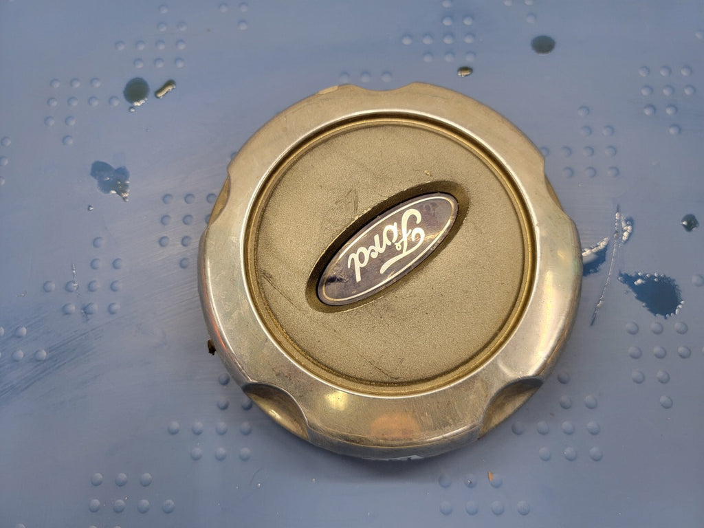 2002 - 2008 Ford Explorer wheel Center Hub Caps Set OEM