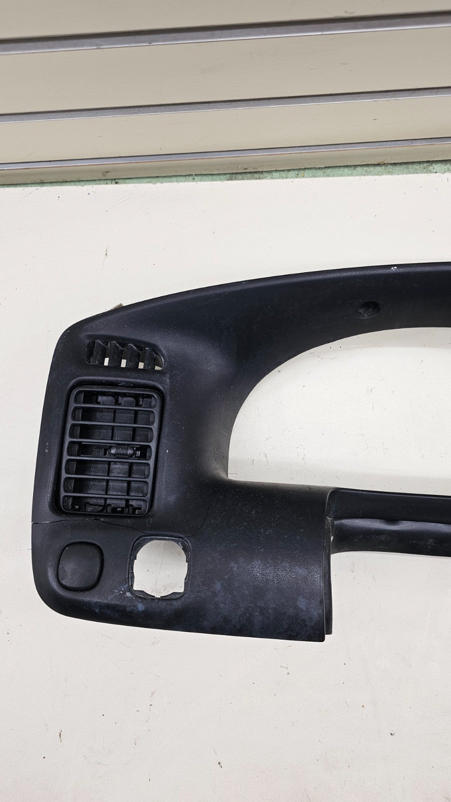 🔥01-06 Tribute Dash Instrument Cluster Speedometer Bezel Trim Panel Black