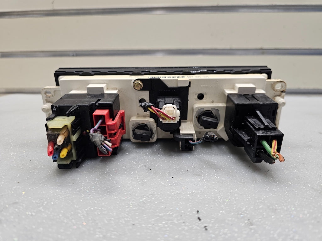 97-03 Ford F150 F250 Expedition Heater A/C Climate Control Panel Dash Unit Temp