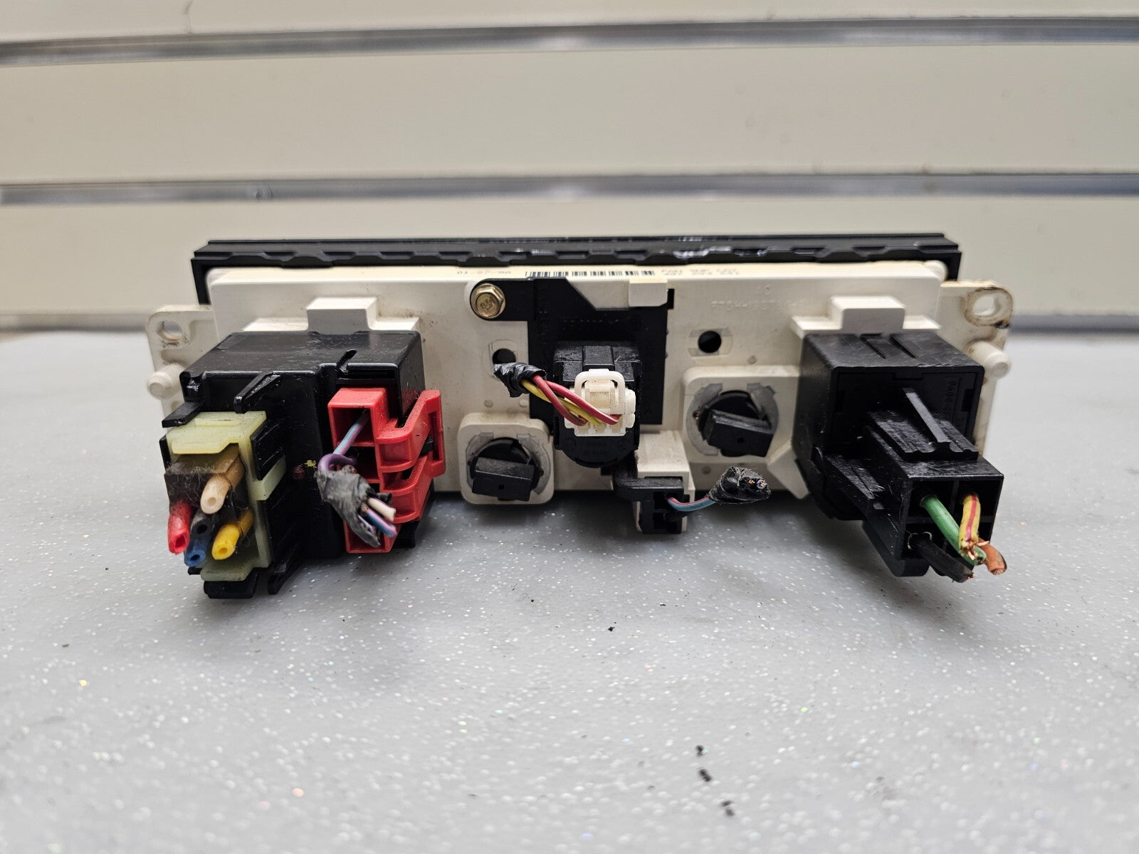 97-03 Ford F150 F250 Expedition Heater A/C Climate Control Panel Dash Unit Temp