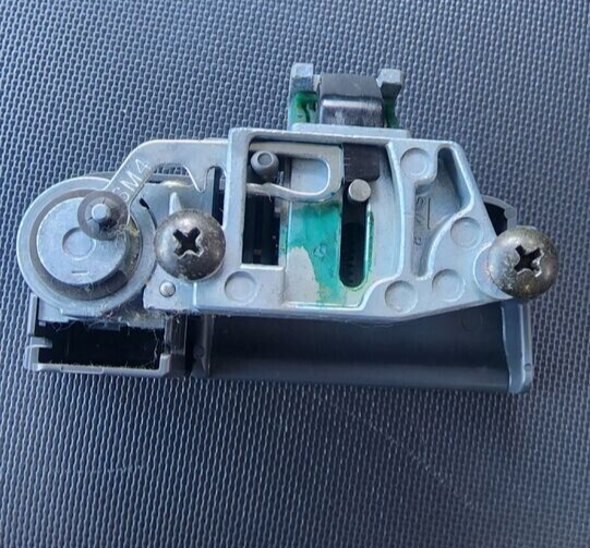 03-08 HONDA Element 97-06 CR-V 95-04 ODYSSEY Glovebox Latch Lock Handle GREY