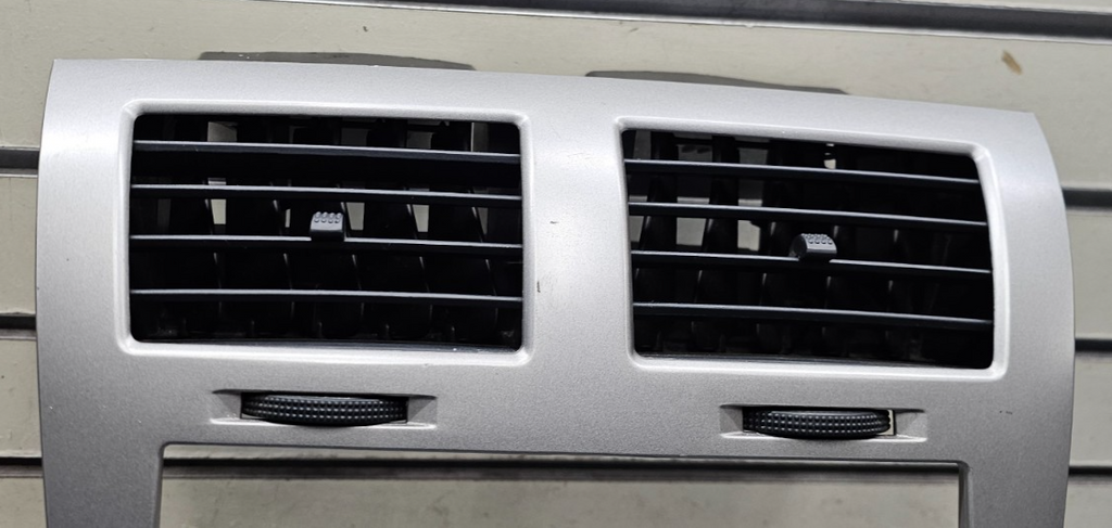 🔥10-12 Dodge Caliber Center Dash Radio Climate Control Bezel Trim Panel SILVER