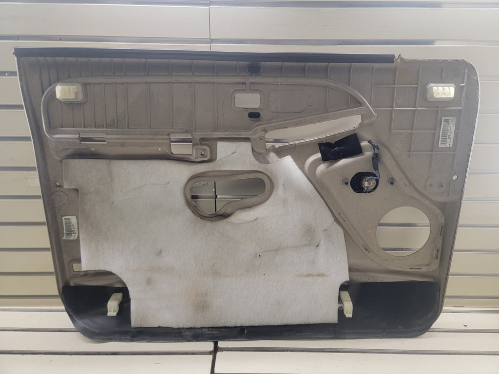 🔥 2003-2006 Chevy Silverado SIERRA Door Panel Front right passenger TAN D5