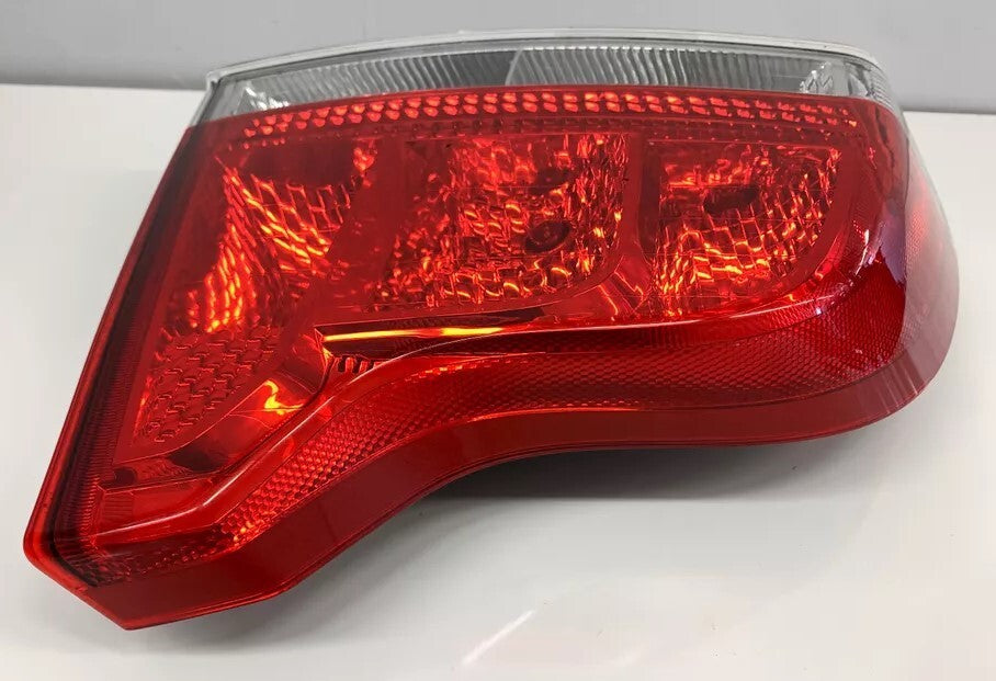 🔥05-09 Volvo S60 Left Rear Driver Tail Break Light Lamp Assembly OEM