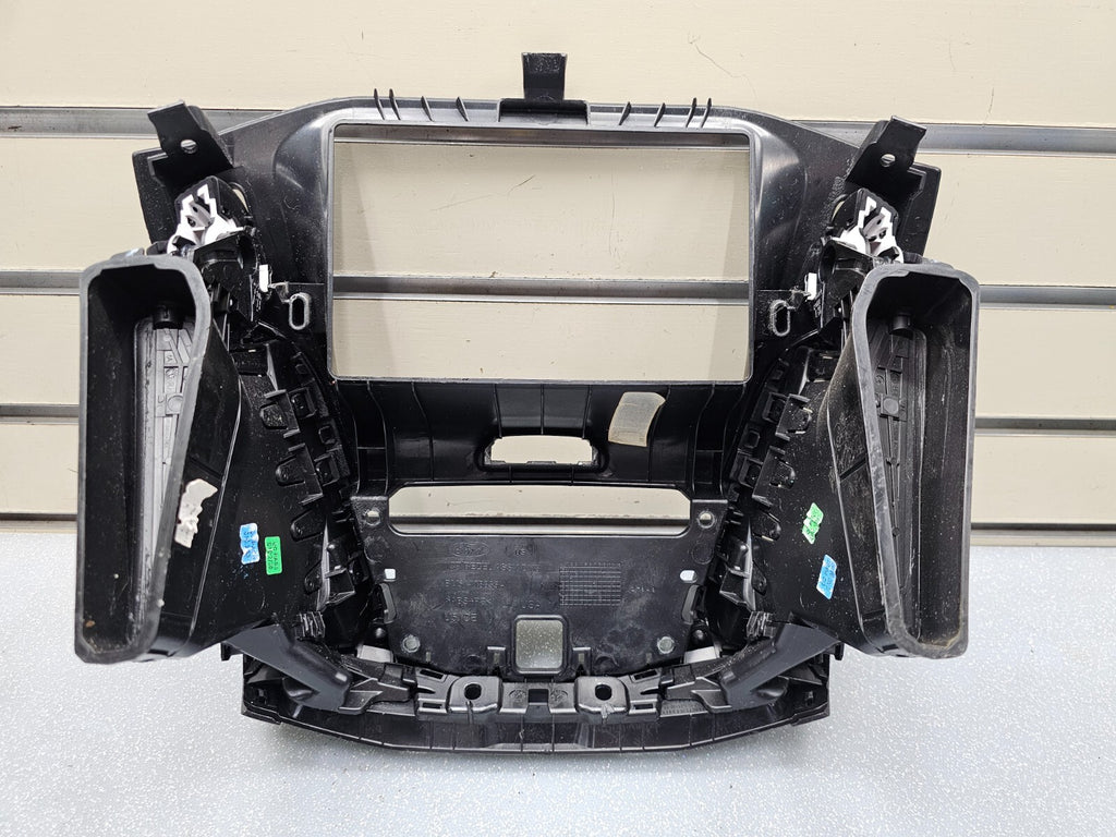 🔥12-14 FORD FOCUS CENTER DASH RADIO DISPLAY PANEL SURROUND BEZEL TRIM BLACK OEM