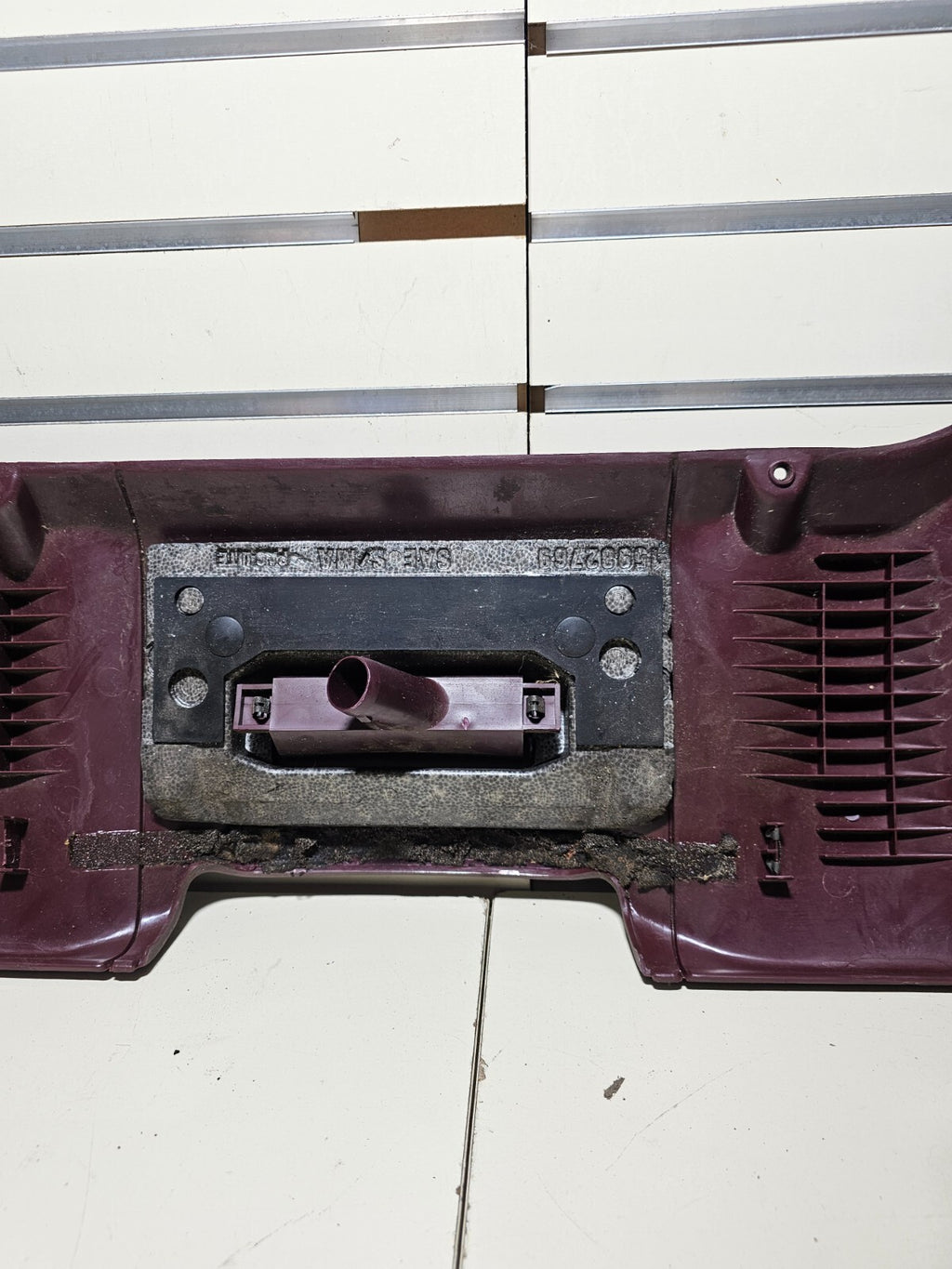 🔥95-99 CHEVY GMC TRUCK CK INSTRUMENT PANEL DASH KNEE BOLSTER PANEL RED OEM