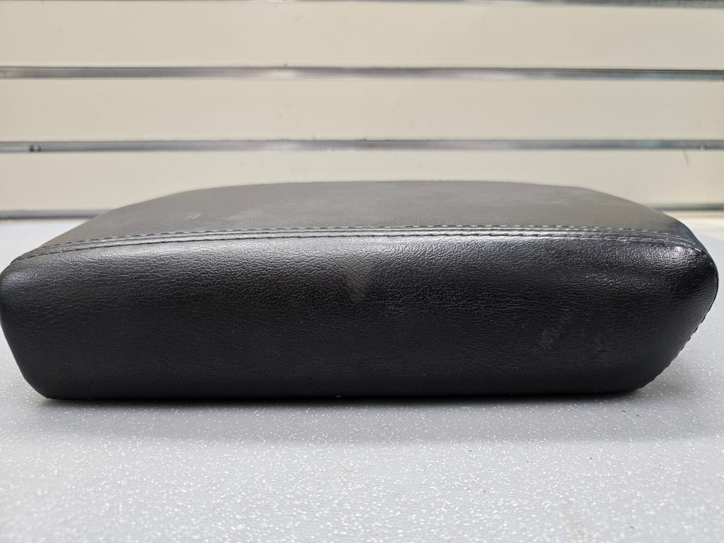 🔥07-17 TRAVERSE ACADIA Outlook Enclave Leather Armrest Center Console Lid BLACK