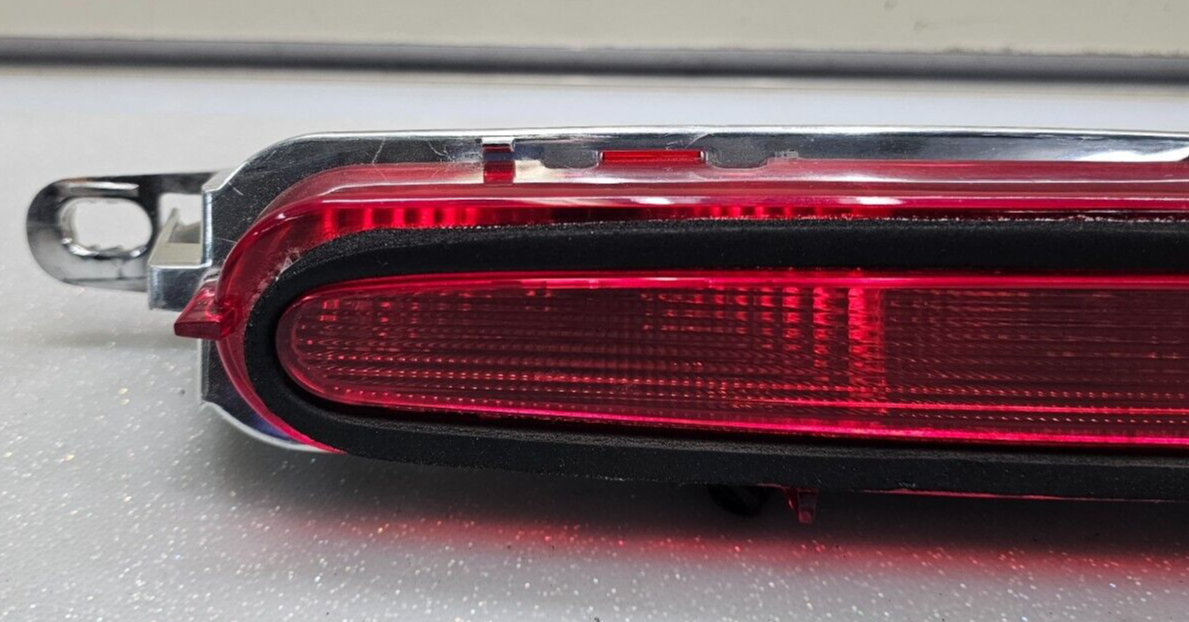 05-10 Chevy Cobalt Pontiac G5 Coupe 3rd Brake Light Taillight Stop Lamp Assembly