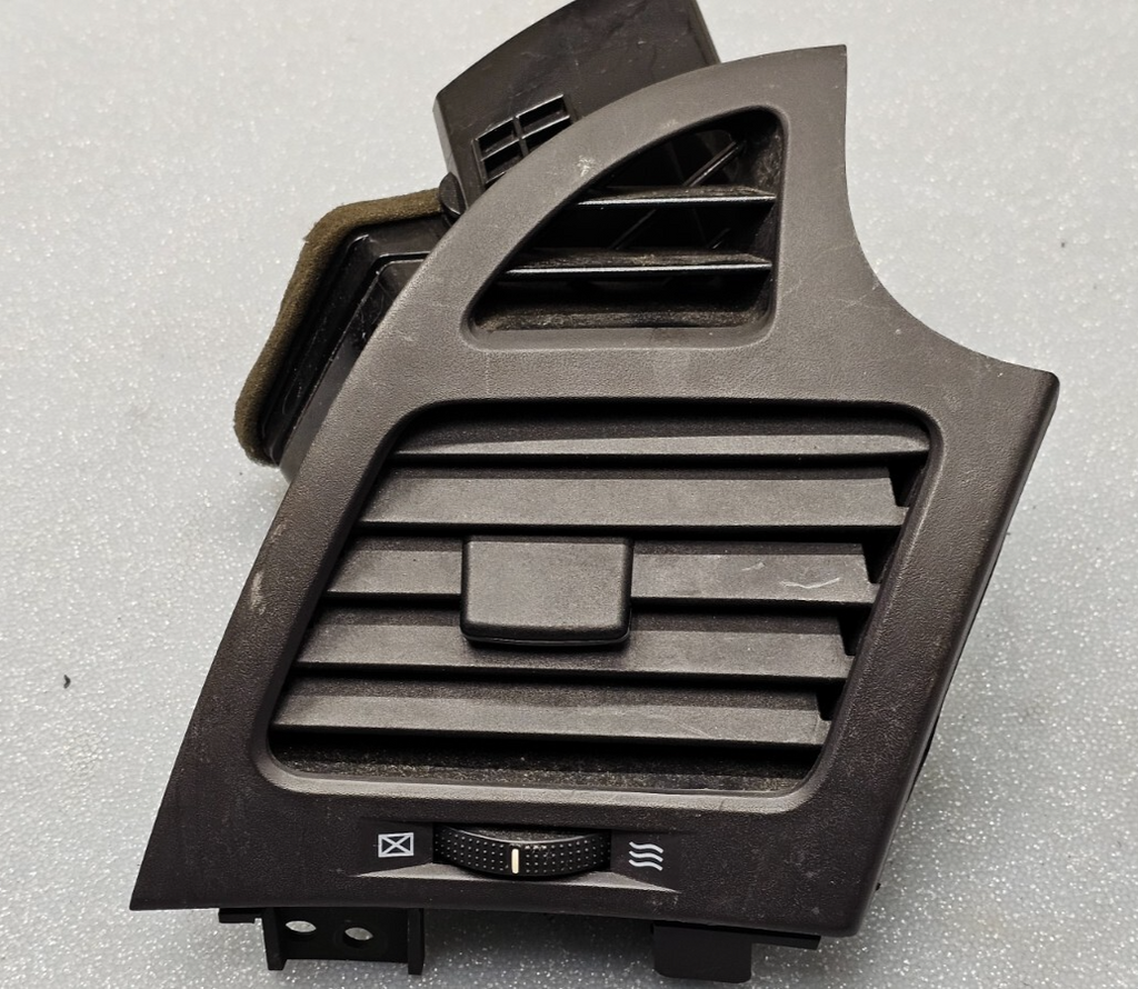 09-10 HYUNDAI SONATA DASH RIGHT PASSENGER AC HEATER AIR VENT CONDITIONING BLACK