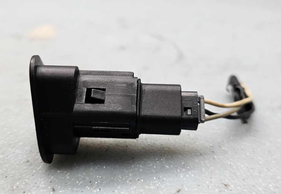 🔥05-10 Pontiac G6 Hazard Warning Emergency Flasher Switch Connector OEM BLACK
