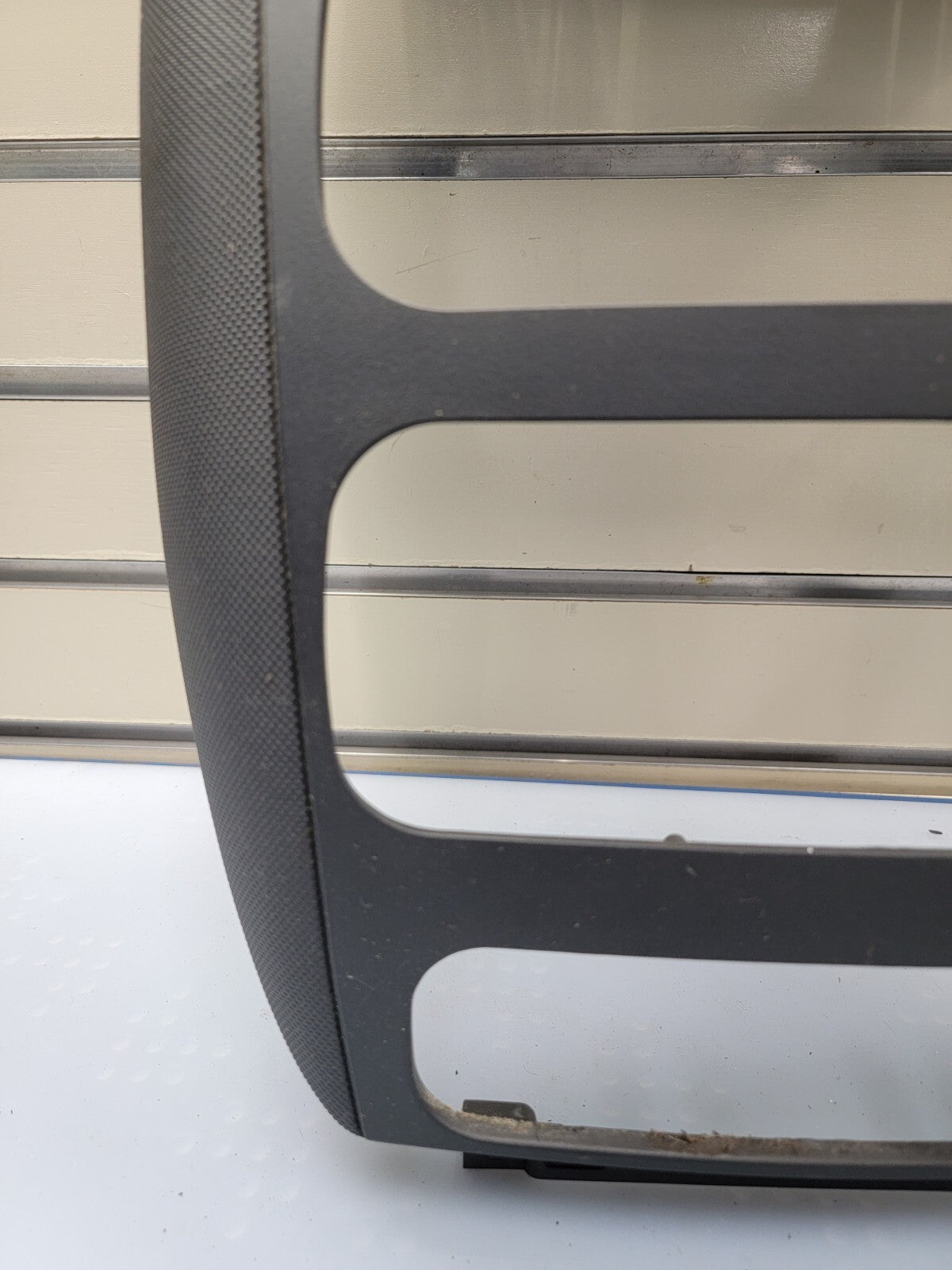 🔥01-07 Dodge Caravan Town & Country Voyager dash radio climate TRIM bezel BLACK