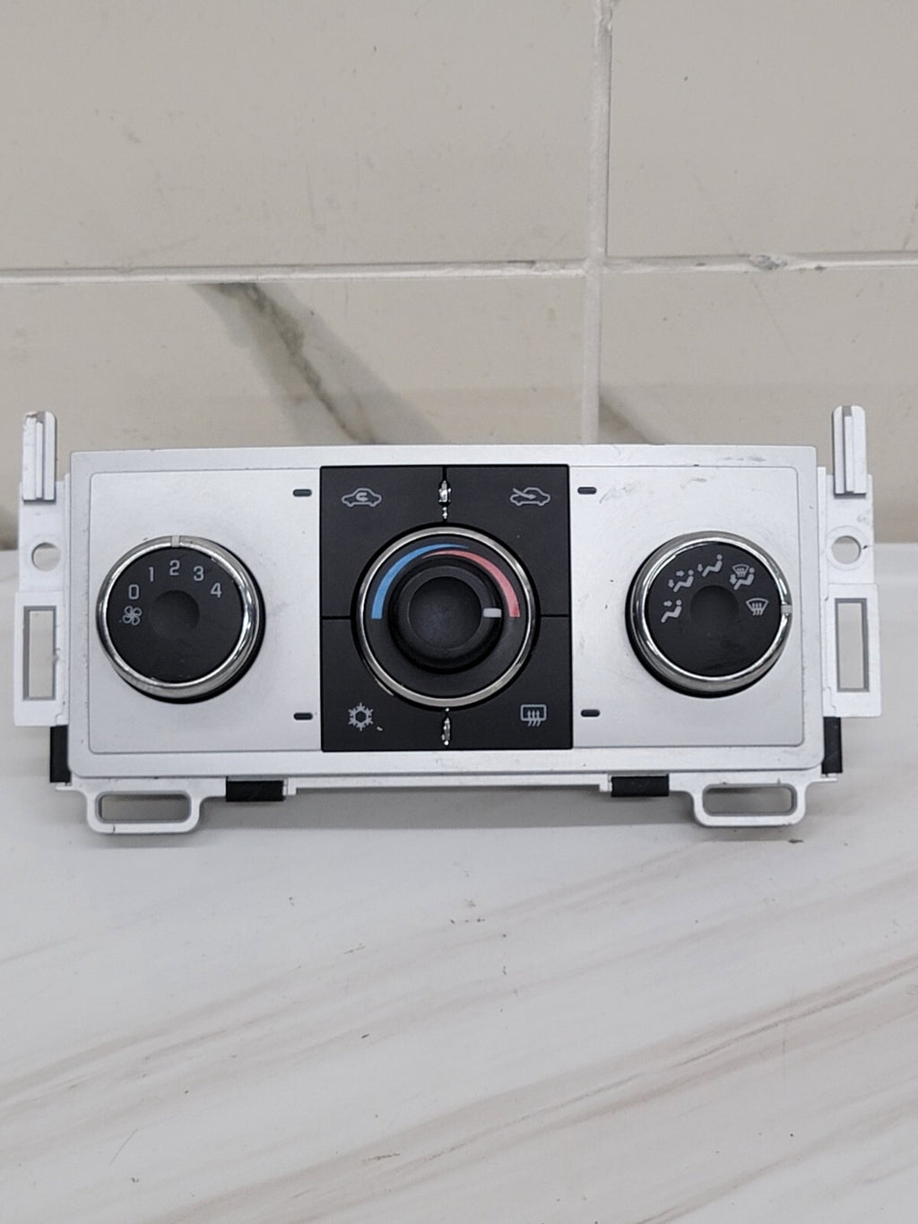 🔥08-12 Chevy Malibu OEM manual AC Heater Climate Control Switch white B8