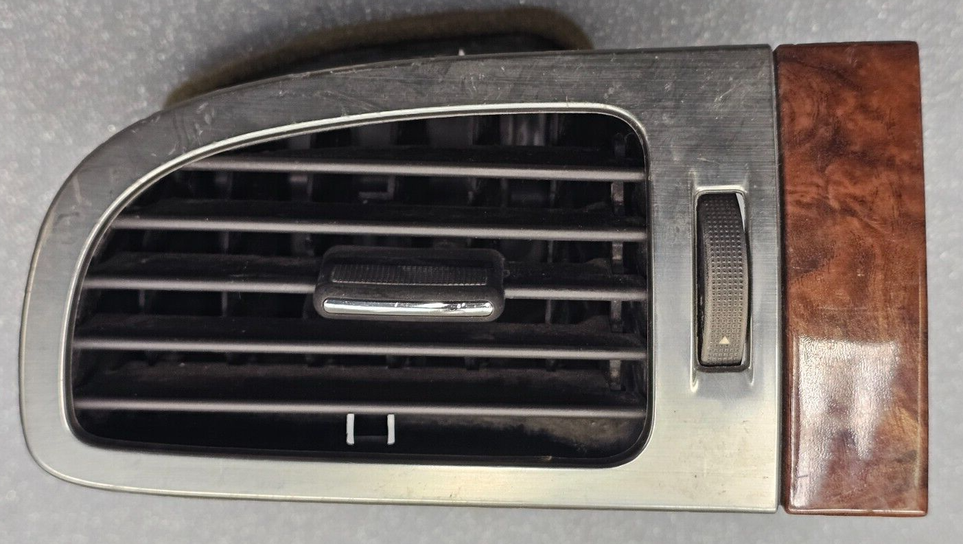 07-14 Silverado Sierra Dash Left Driver Air Vent Heater Conditioning Silver/wood