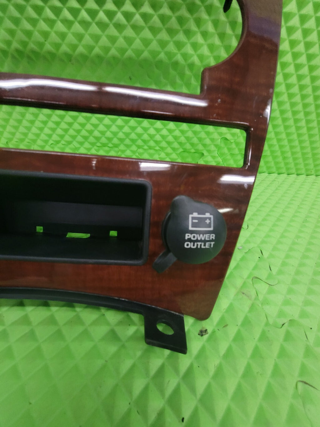 🔥2005-2007 Jeep Grand Cherokee Center Bezel Trim Panel OEM Woodgrain