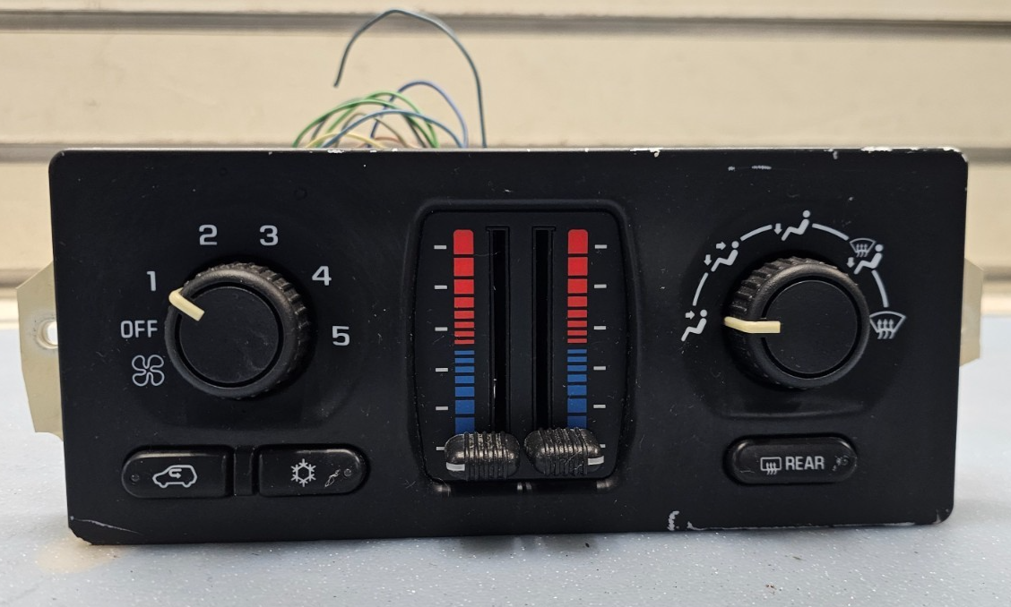 🔥03-09 Silverado SIERRA TRAILBLAZER DASH Heater A/C Climate Control DIGITAL