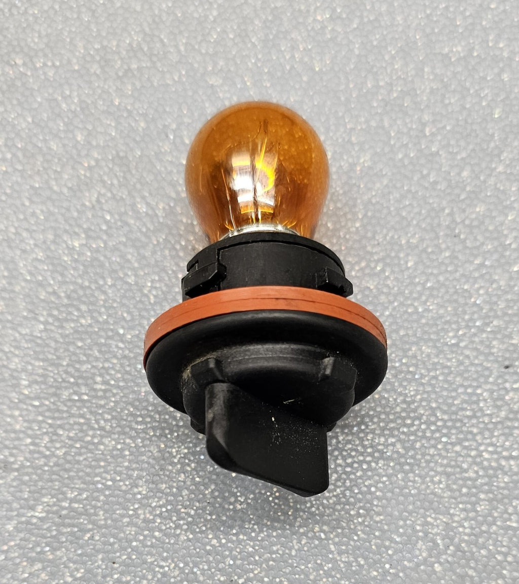 🔥11-13 Elantra Corner Turn Signal Light Headlight Socket Lamp Bulb Retainer OEM