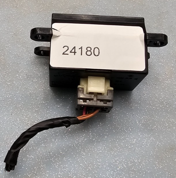 🔥01-06 Digital Clock Display Petrol 99kW for Hyundai Santa Fe OEM