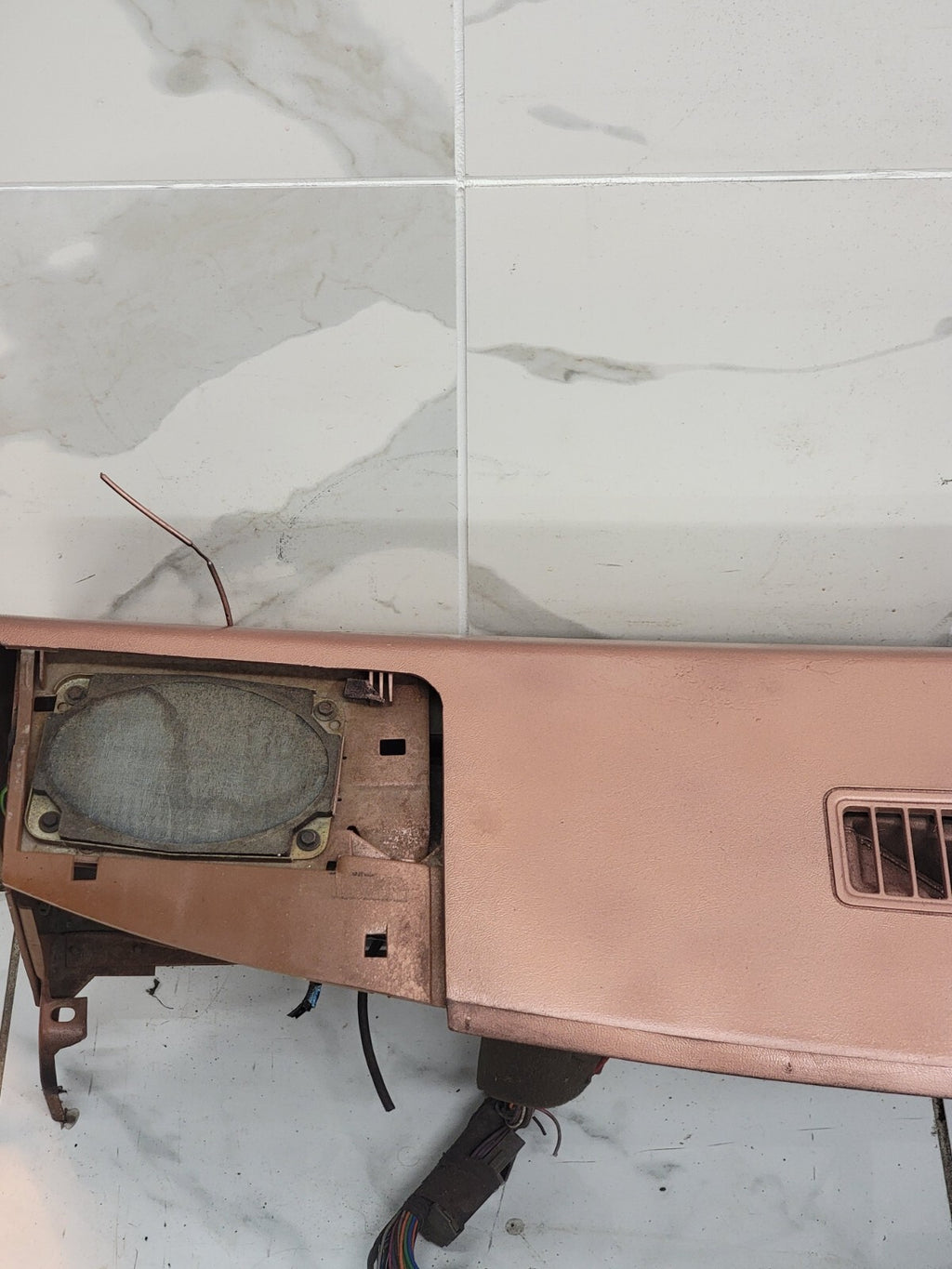 🔥1988-1994 CHEVY GMC C/K SUBURBAN BLAZER Dashboard DASH CORE BROWN/DARK TAN DB1