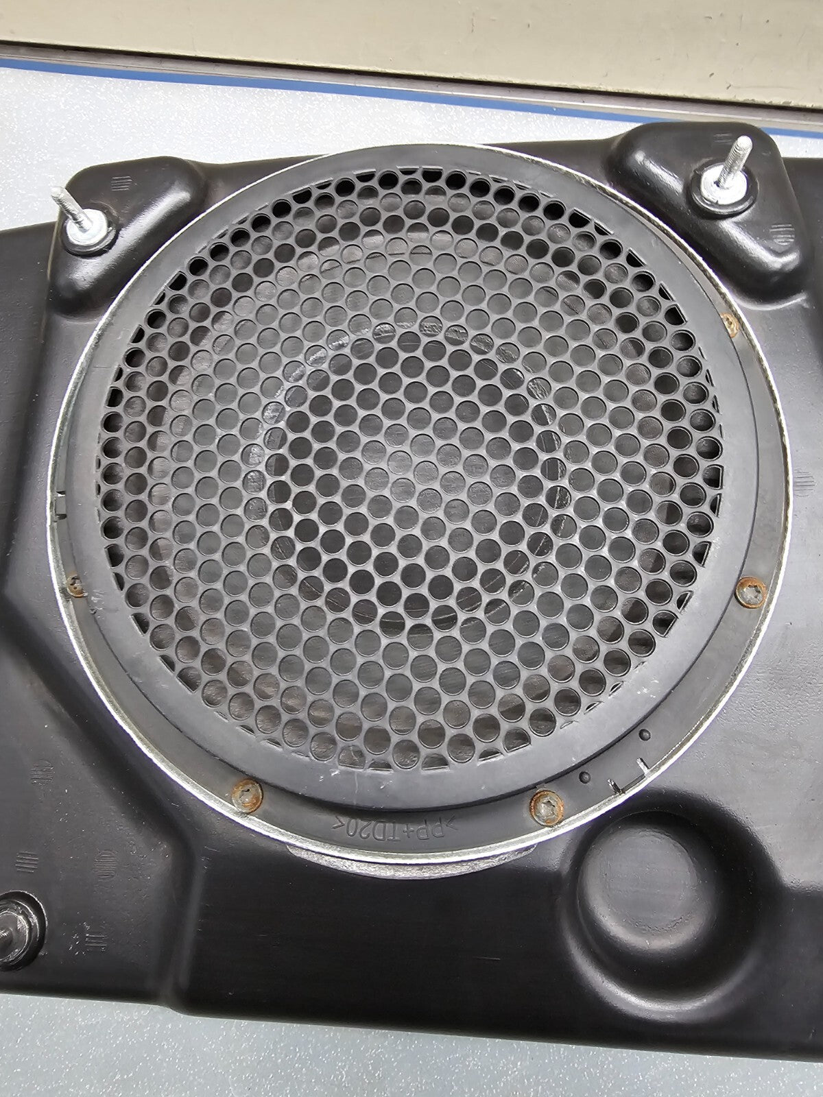 🔥2008-2011 Lincoln Town Car Rear Audio Speaker With Amplifier Assembly OEM
