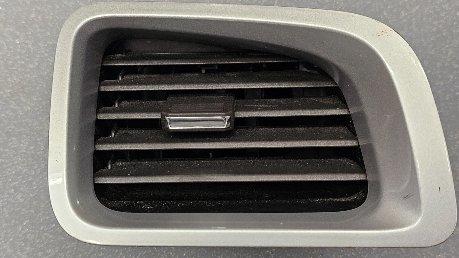🔥10-17 Chevy Equinox Dash Right Passenger Air Vent Heater Conditioning SILVER