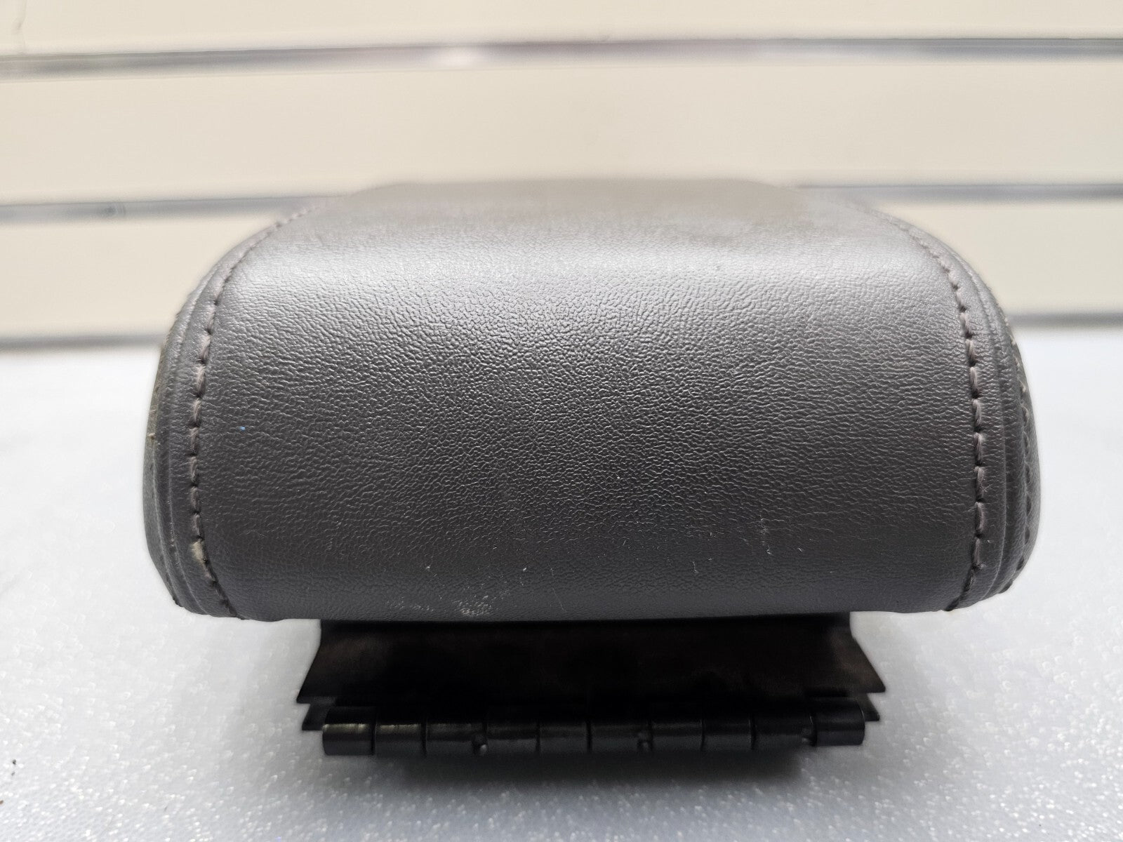 10-12 Fusion Milan Front Center Console Lid Armrest Cover Top Pad Assembly Black