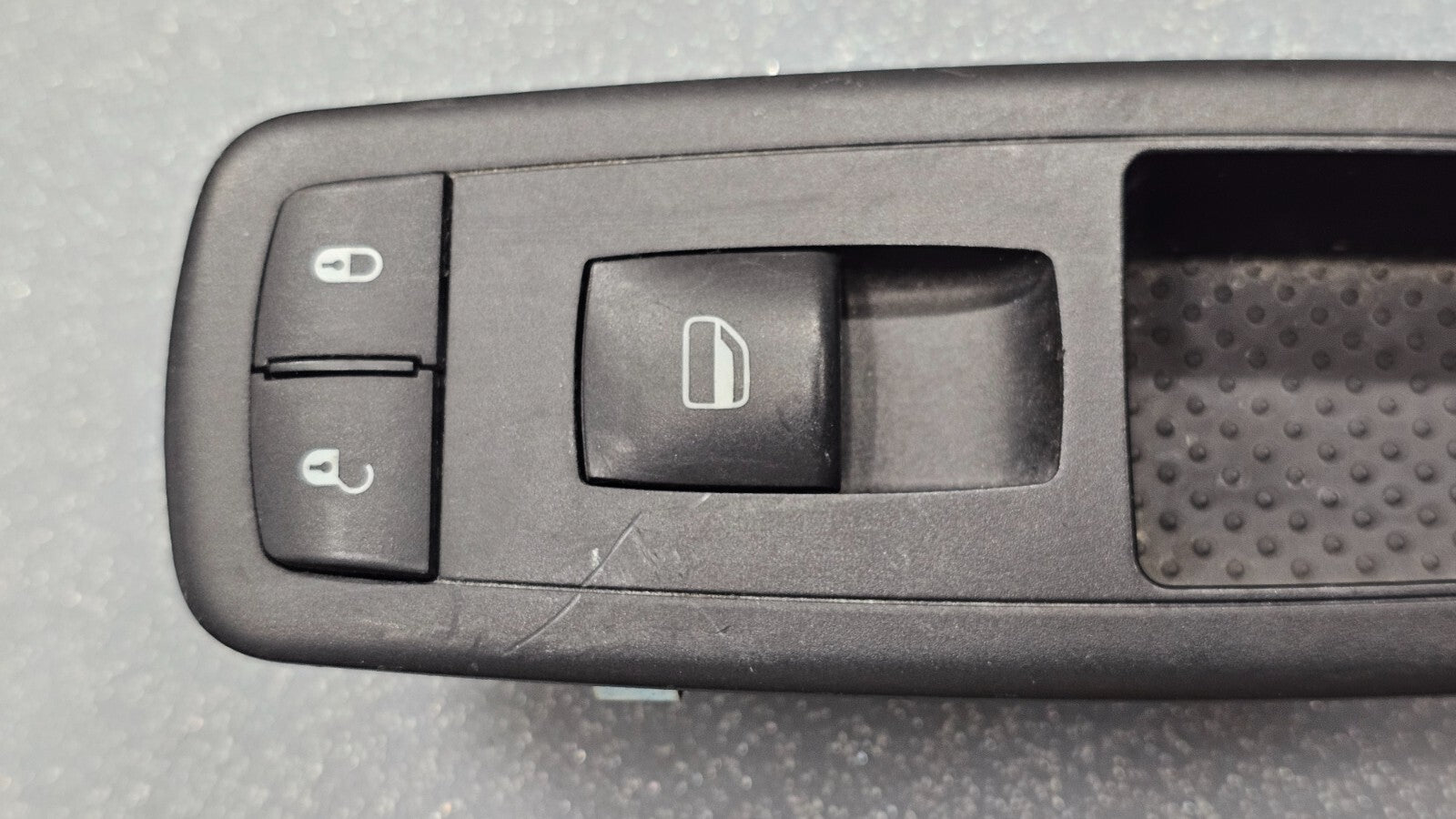 🔥13-16 Dart Cherokee Chrysler 200 Right Passenger Window Control Switch BLACK