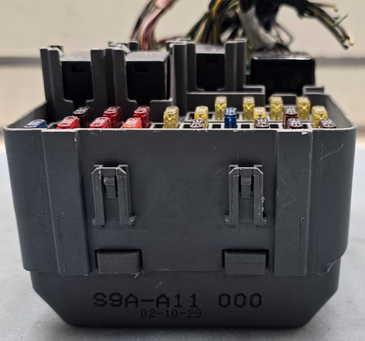 🔥02-04 Honda CR-V Relay Fuse Box Body Control Module Junction Unit Integrated