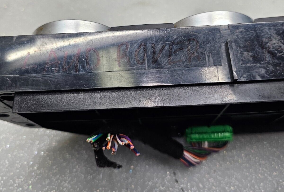 08-09 Land Rover LR2 Dash Front A/C Heater Climate Temperature Control Unit OEM