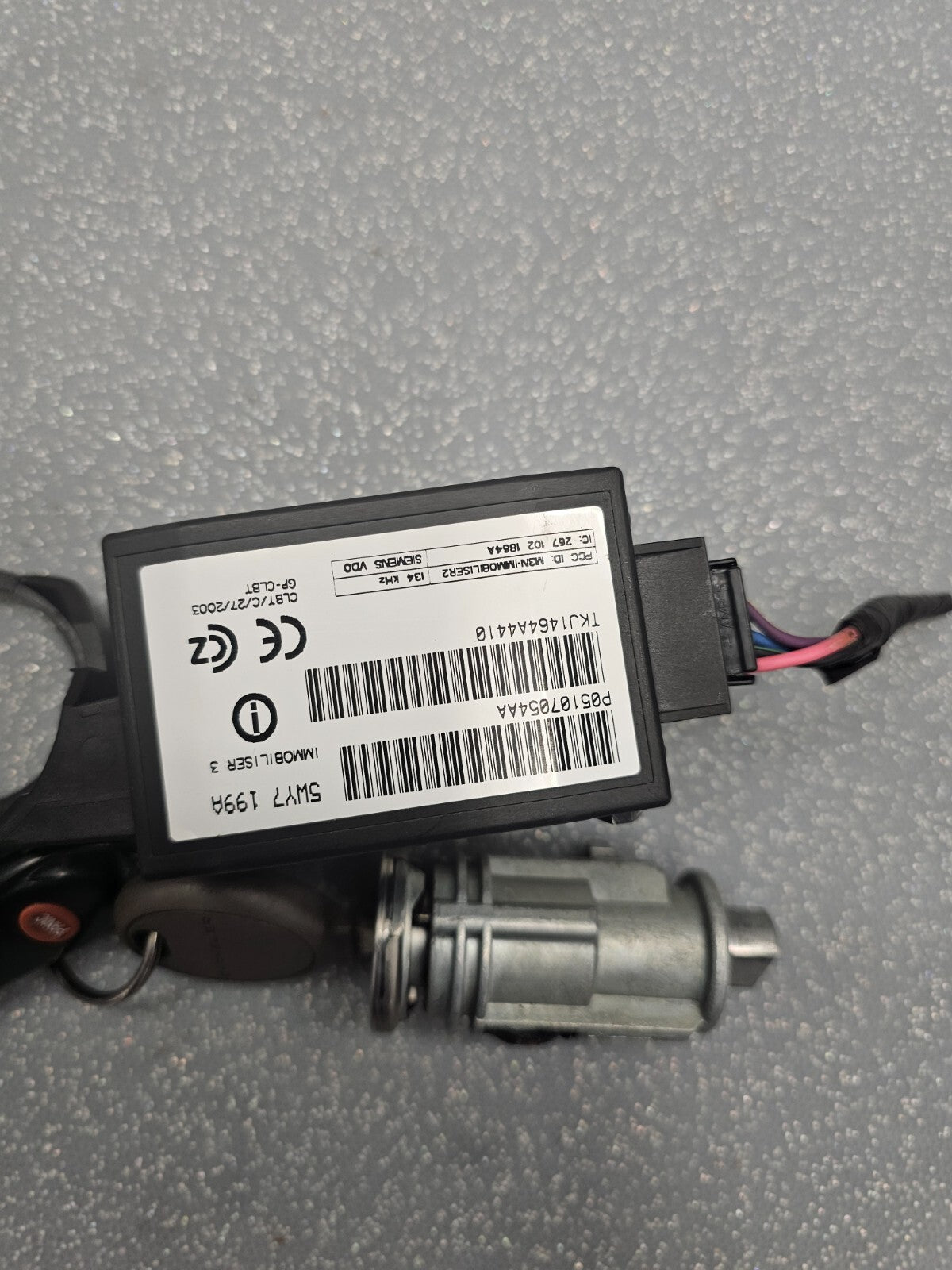 🔥2003-2005 CHRYSLER PT Cruiser /Sebring Ignition Switch Immobilizer Transceiver