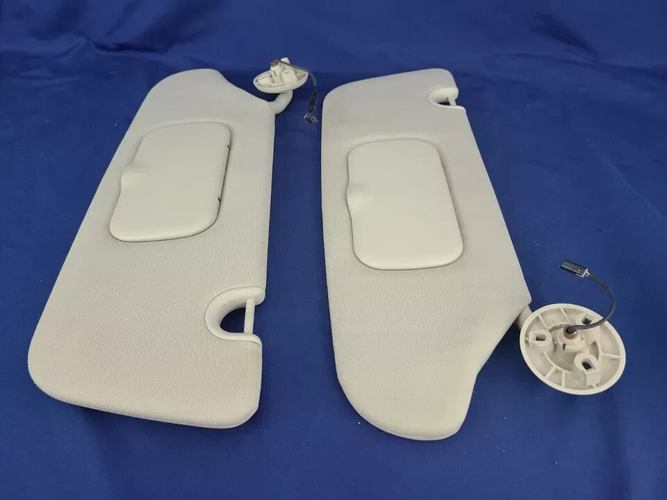 08-16 Grand Caravan Town Country Driver Passenger Side Sun Visor Shade Pair Set