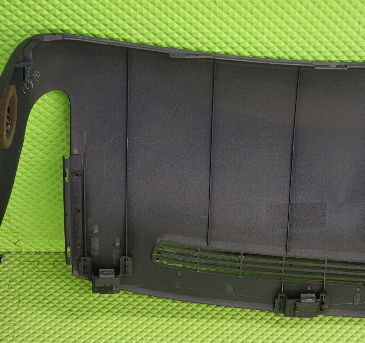 99-06 SILVERADO SIERRA TAHOE Upper Dash Cap Cover Top Pad Dashboard DK GRAY DP1