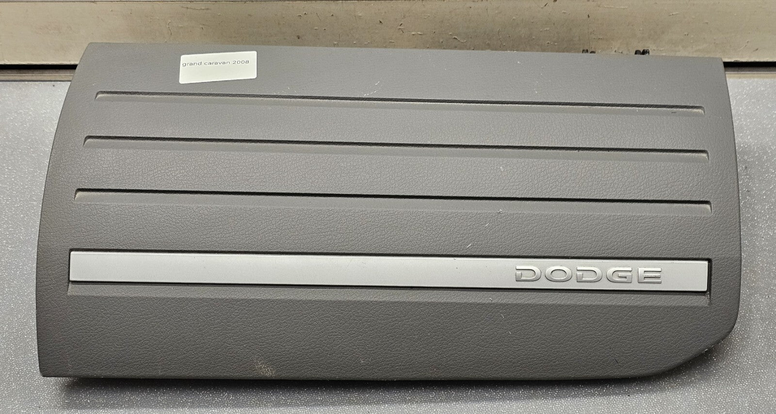 🔥08-10 DODGE GRAND CARAVAN TOWN & COUNTRY SXT FRONT DASH UPPER GLOVE BOX GRAY