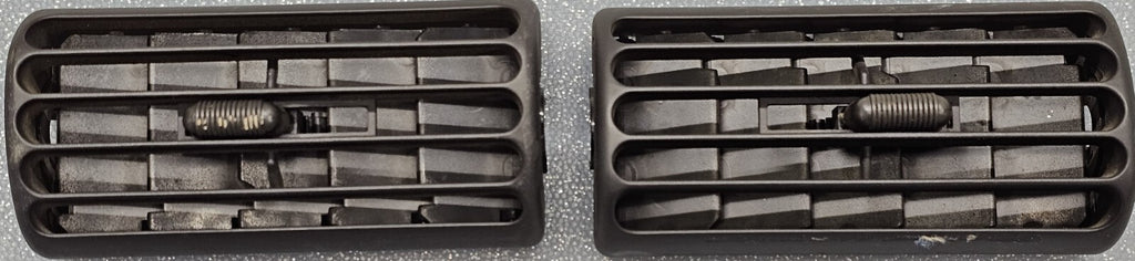 🔥97-02 Cherokee Wrangler Center Dash Driver Passenger Air Vent Conditioner PAIR