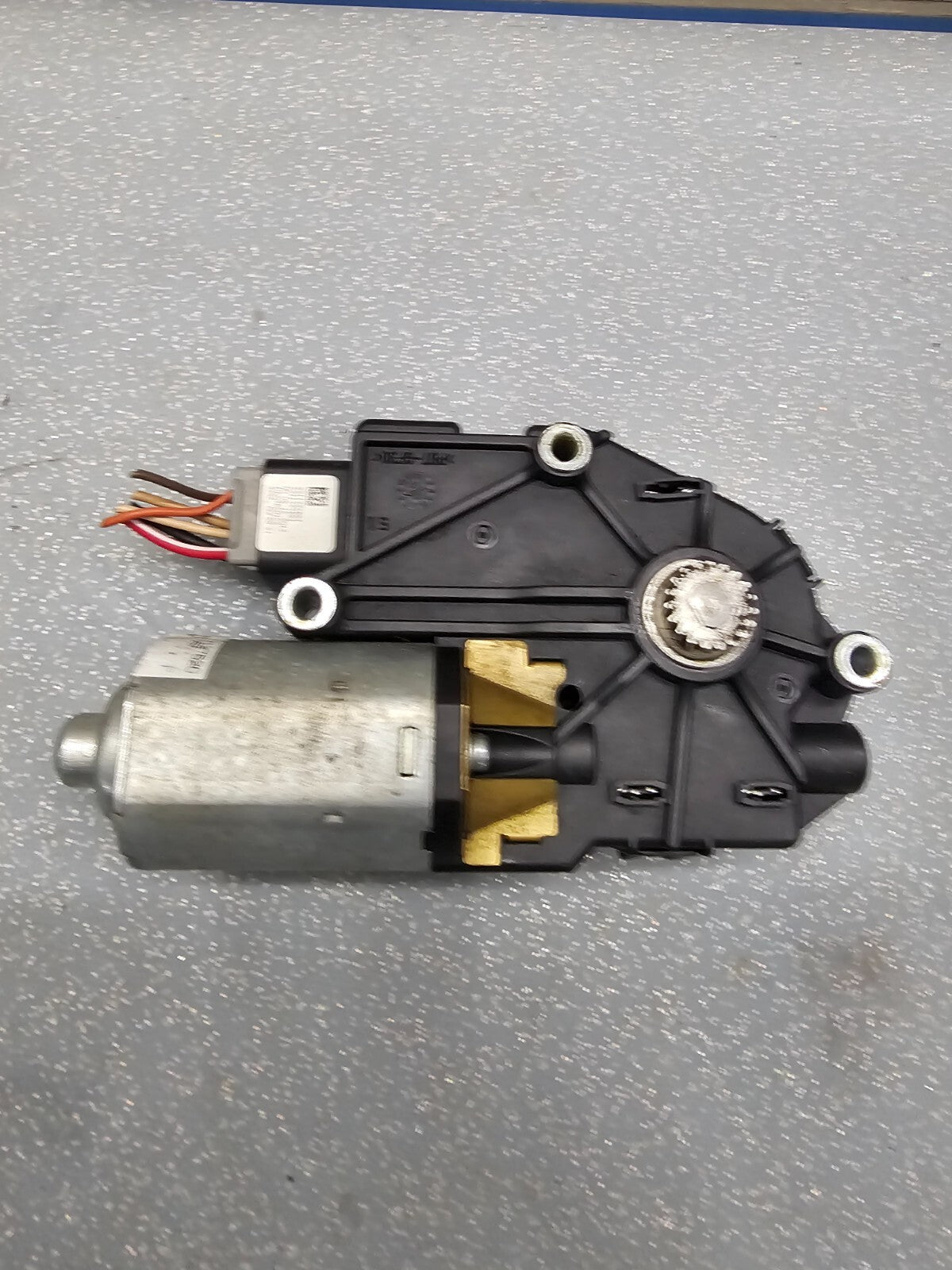 🔥08-15 GMC ACADIA/BUICK ENCLAVE POWER SUN ROOF MOTOR 0178101 AC OEM
