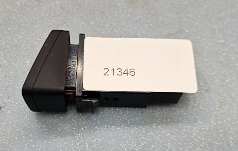 🔥04-09 Hyundai Tucson Hazard Emergency Light Lamp Control Switch Assembly Black
