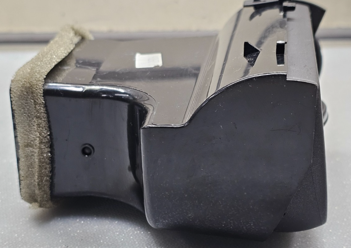 🔥05-09 BUICK LACROSSE DASH RIGHT PASSENGER AIR VENT HEATER CONDITIONING BLACK