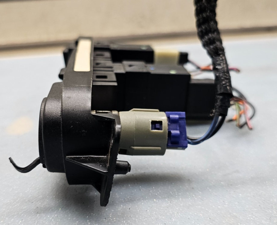 🔥2001-2005 CHRYSLER PT CRUISER REAR DEFROST DEFOG OUTLET SWITCH CONTROL OEM