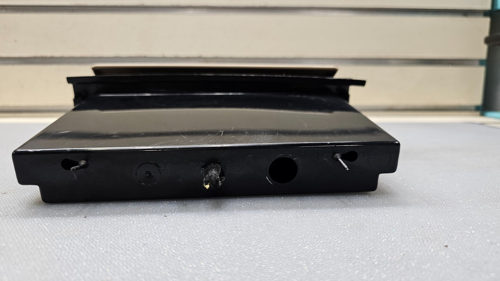 🔥00-05 BUICK LESABRE Front Dash Storage Cubby Assembly