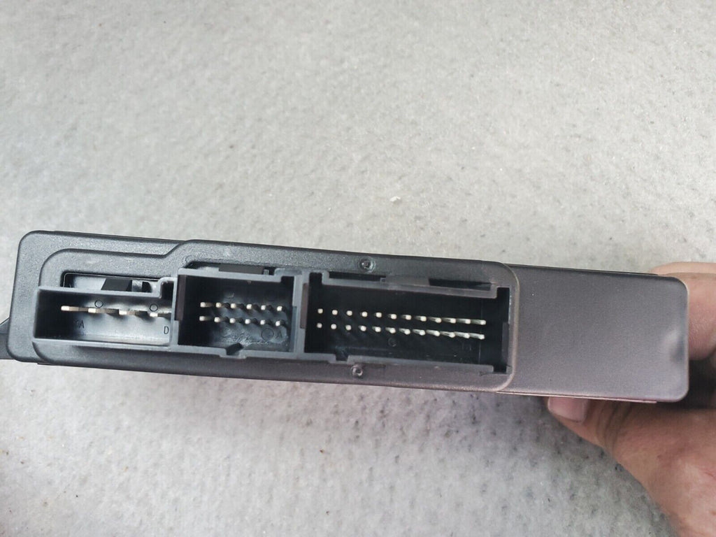 03-05 Cadillac SRX CTS Deville Rear Door Multifunction Control Relay Unit Module