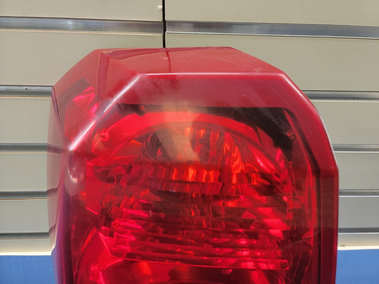 🔥2008-2012  DODGE CALIBE DRIVER LEFT Tail Light Assembly