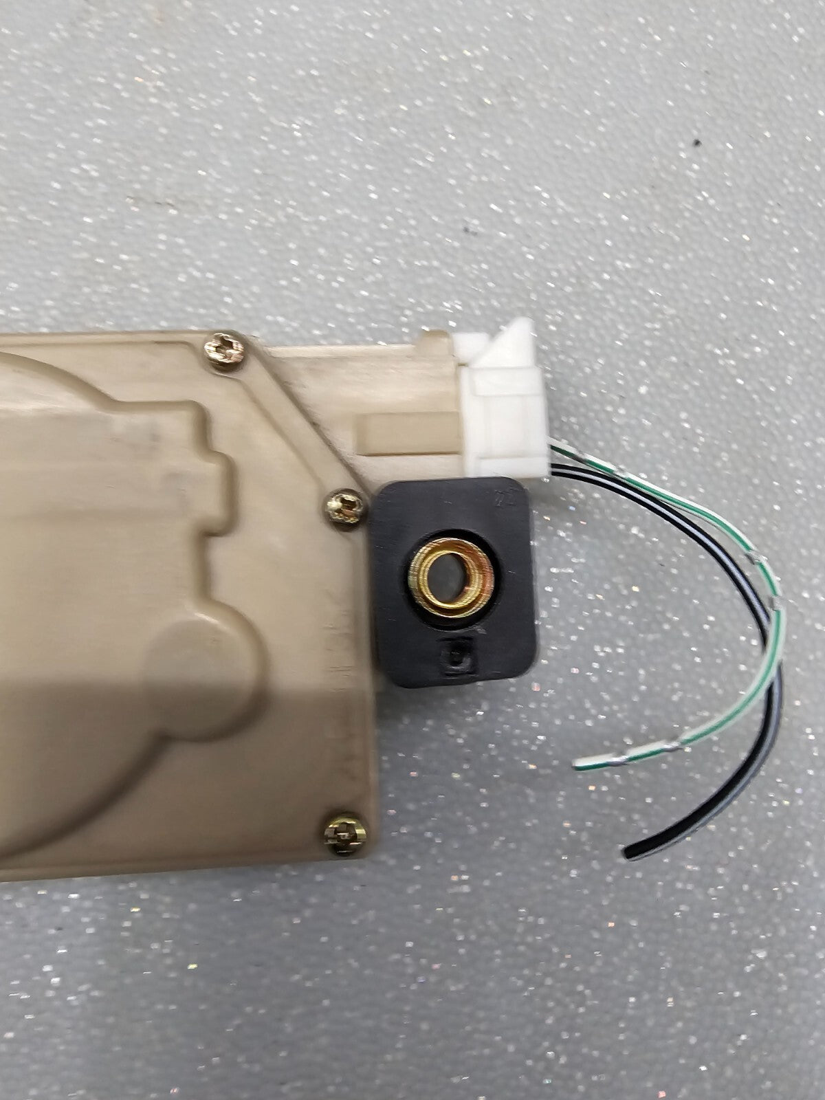 🔥98-04 Nissan Pathfinder Trunk Rear Liftgate Back Door Lock Actuator Assembly