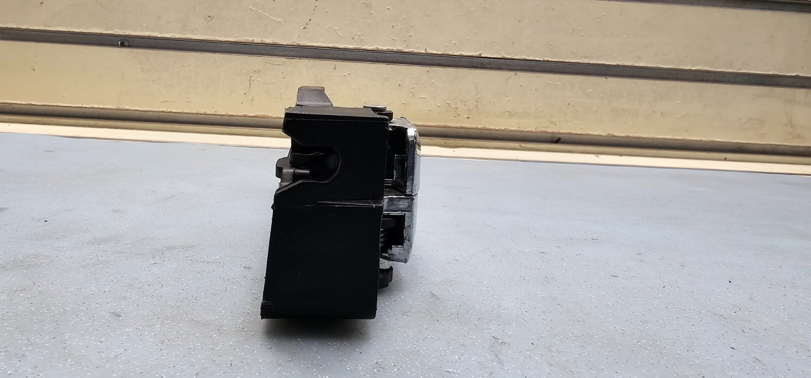 🔥06-12 FORD Fusion Milan MKZ Front Left Driver Inside Chrome Door Handle