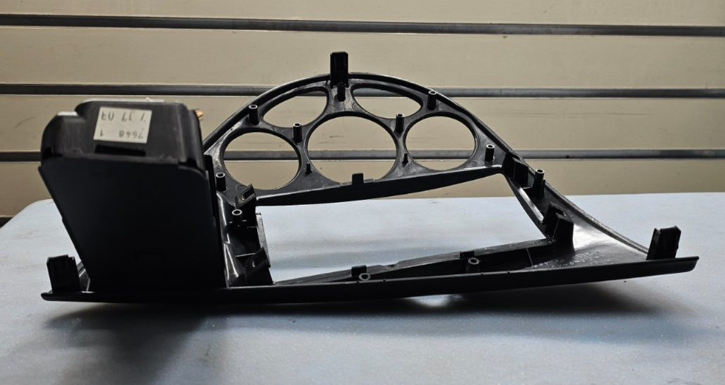 🔥00-04 Ford Focus Dash Climate FM Radio Stereo Display Bezel Trim Panel Black